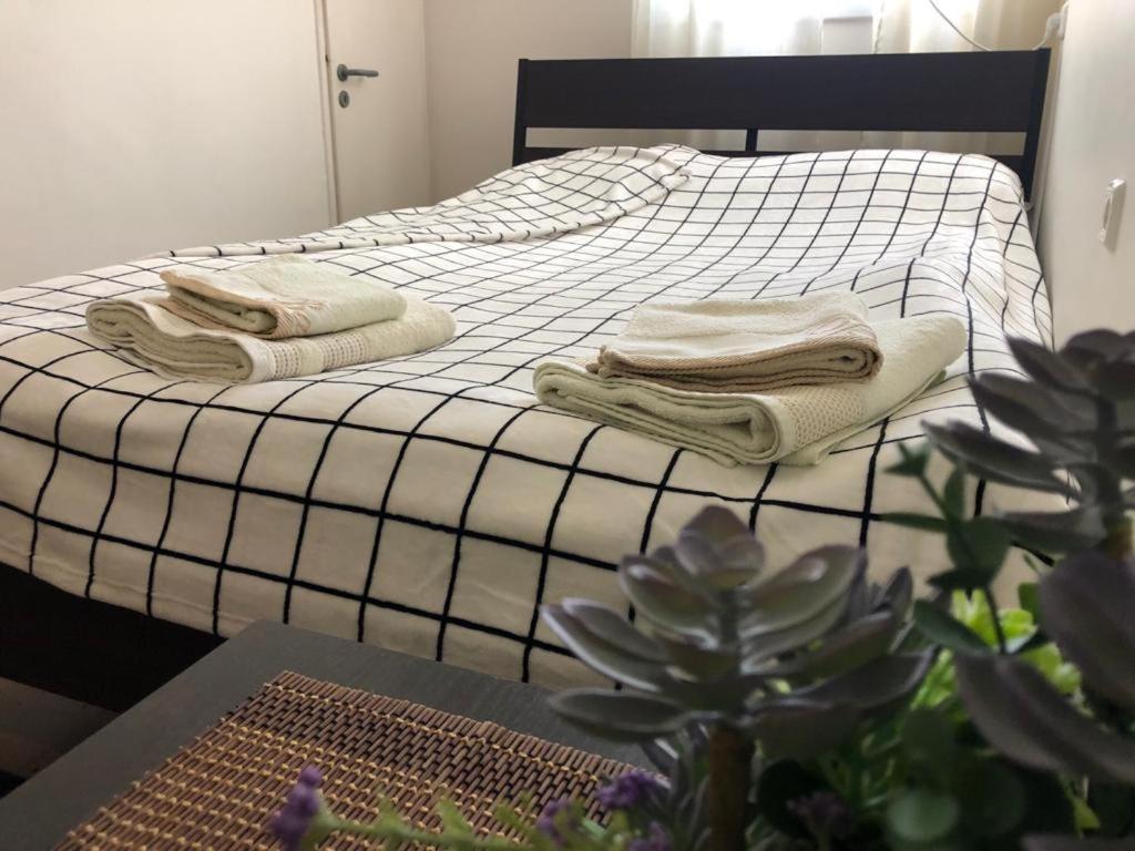 Sky Home Apartment Jabotinsky 8 Бат-Ям Экстерьер фото